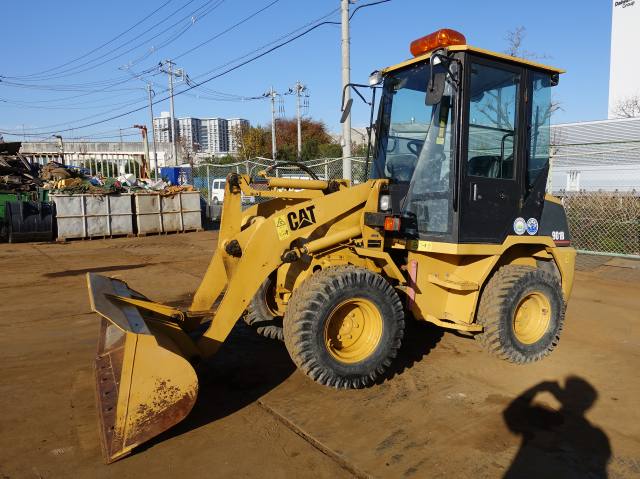 WHEEL LOADER CAT 901B